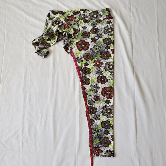 LulaRoe Tall & Curvy Halloween Themed Floral Print Butter Leggings Women's TC2 - Picture 9 of 12